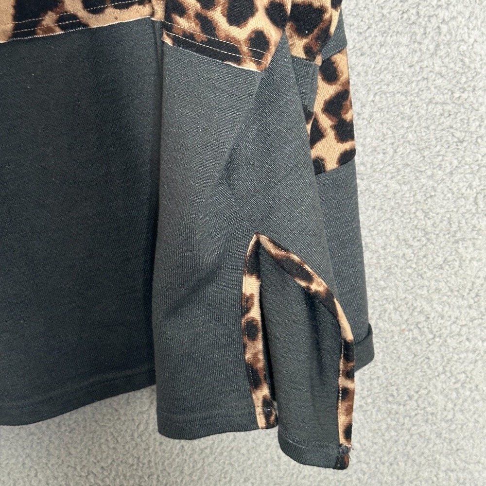 Umgee‎ USA Slouchy Tunic Top Size Large Leopard Print Colorblock Gray Oversized - Picture 7 of 10